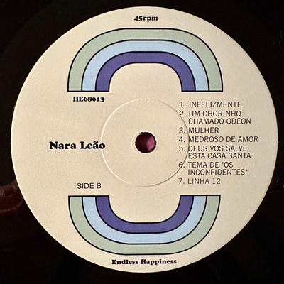 Nara Leão