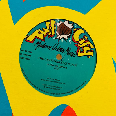 Catch The Beat / Catch The Groove